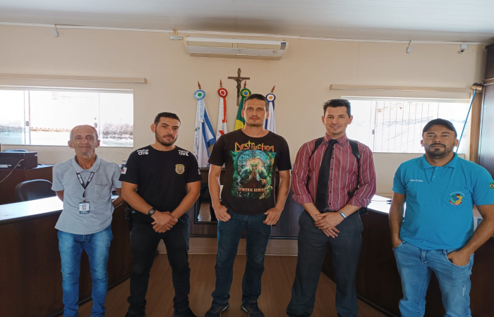 Câmara Recebe a Visita do novo Delegado Dr. Juliano Lago. 