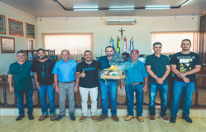 VISITA DO DEPUTADO ULYSSES GOMES
